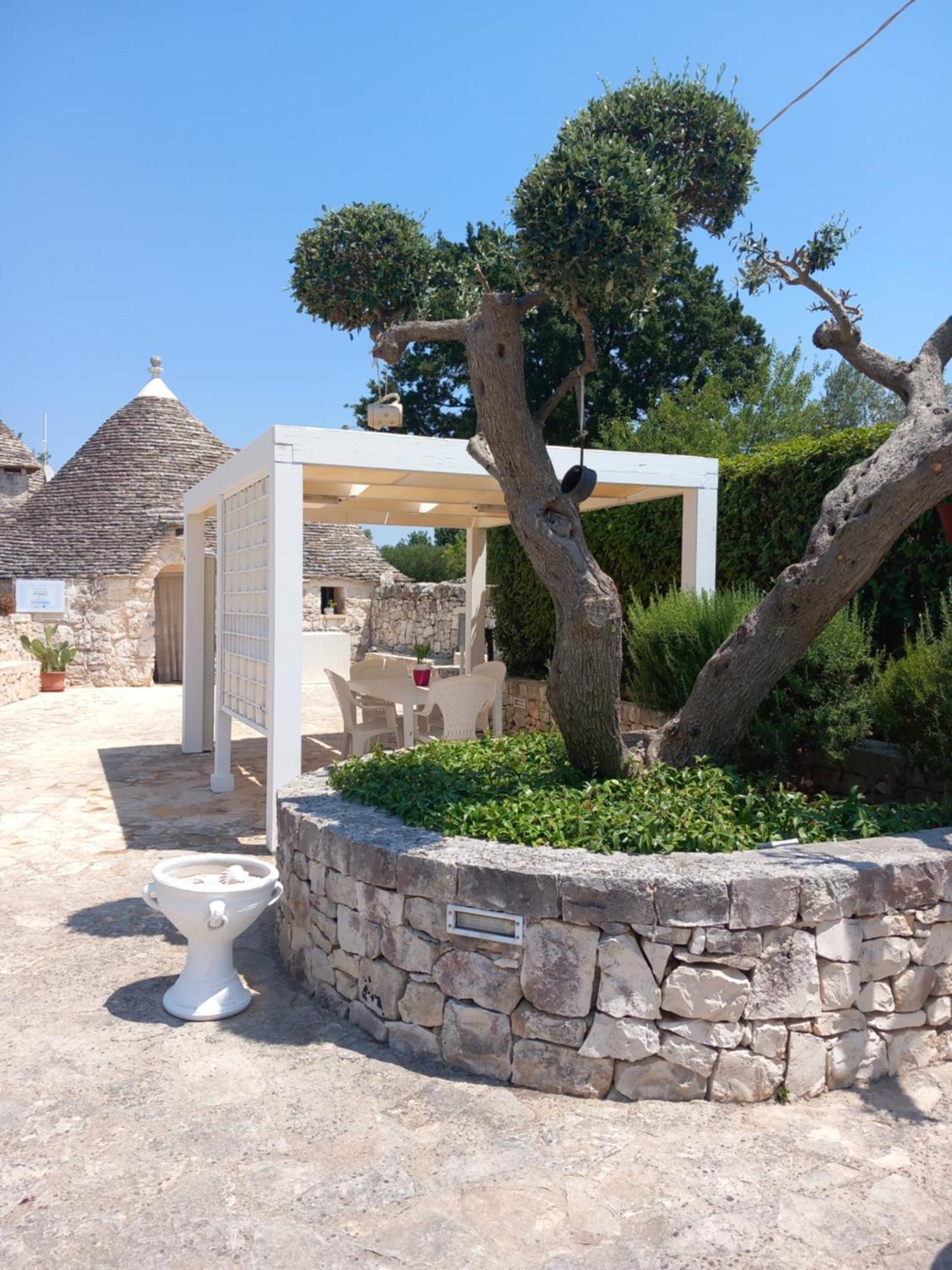 Trullo Monte Del Sale Guest House Alberobello Exterior foto