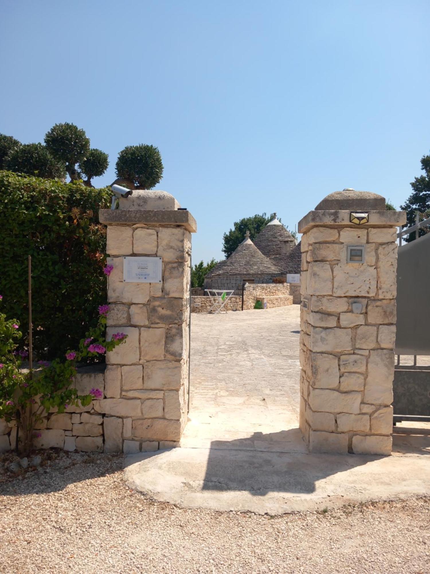 Trullo Monte Del Sale Guest House Alberobello Exterior foto