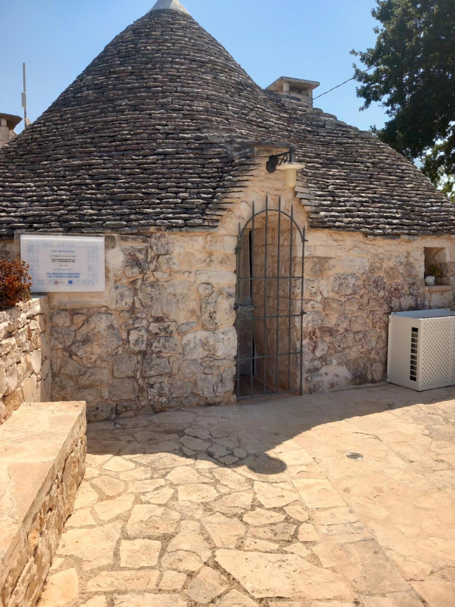 Trullo Monte Del Sale Guest House Alberobello Exterior foto