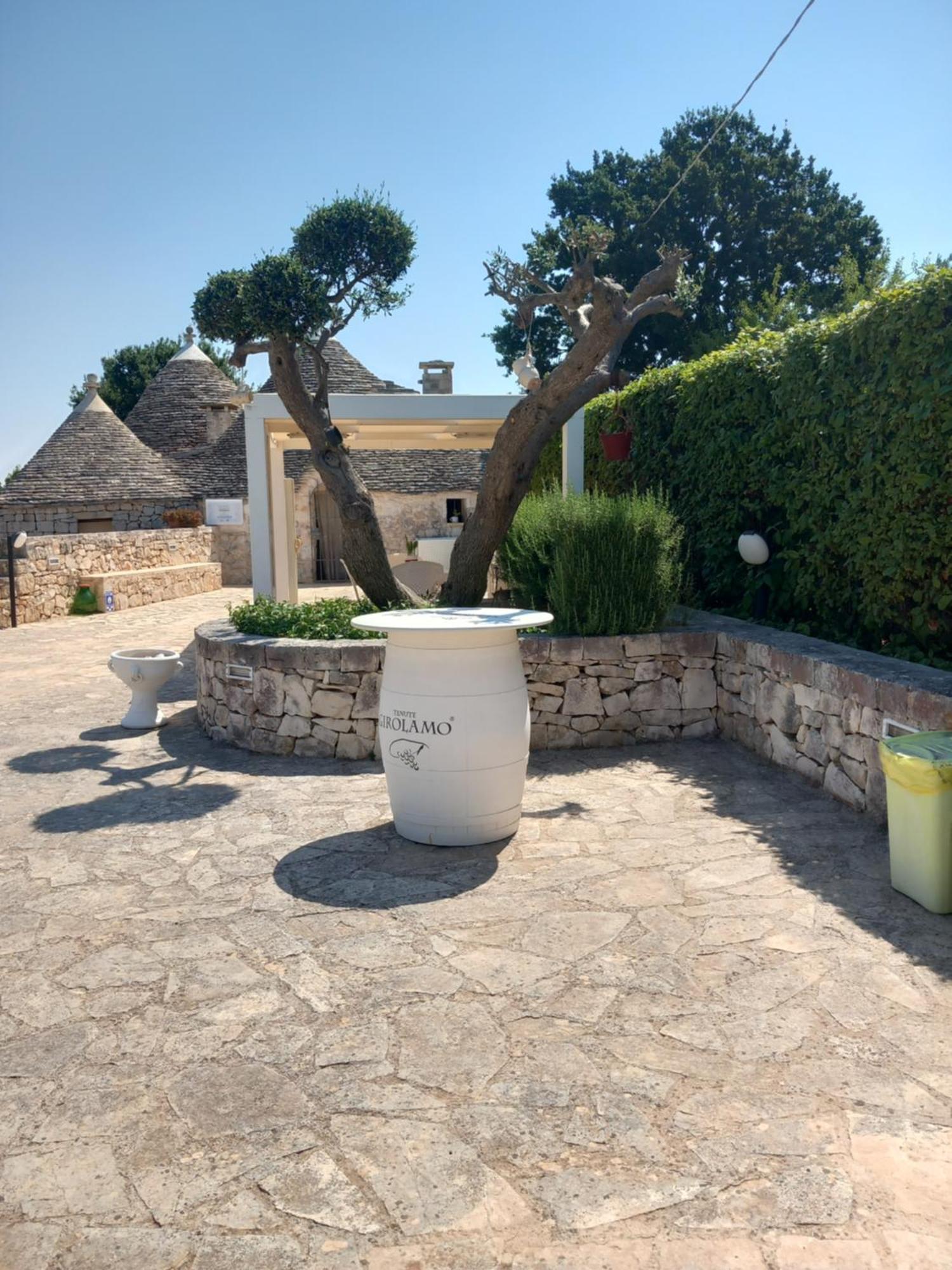 Trullo Monte Del Sale Guest House Alberobello Exterior foto