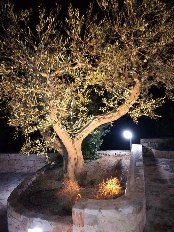 Trullo Monte Del Sale Guest House Alberobello Exterior foto